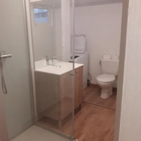 Casa vacanze Maison 2 Chambres, De Centre Ville, Avec Cour Exposition Sud, à 300 M Du Port *